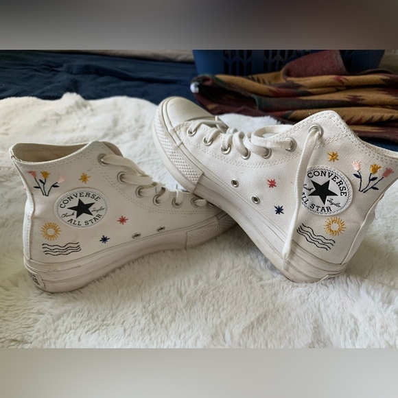 Converse Women’s Chuck Taylor All Star Lift - Picture 5 of 9